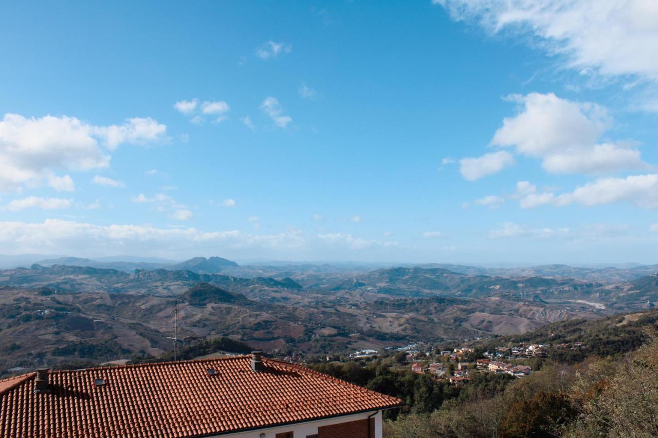 Above The Sky - Flying Apartment San Marino Exterior foto