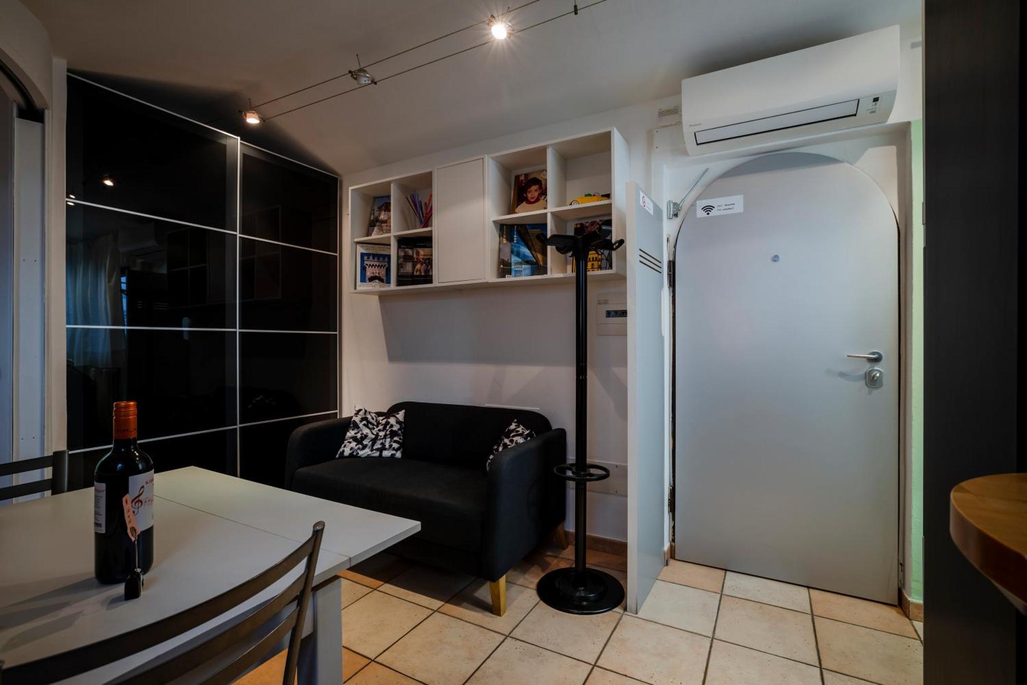 Above The Sky - Flying Apartment San Marino Exterior foto